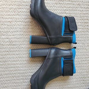 Sorel Medina III Rainboots size 7,5